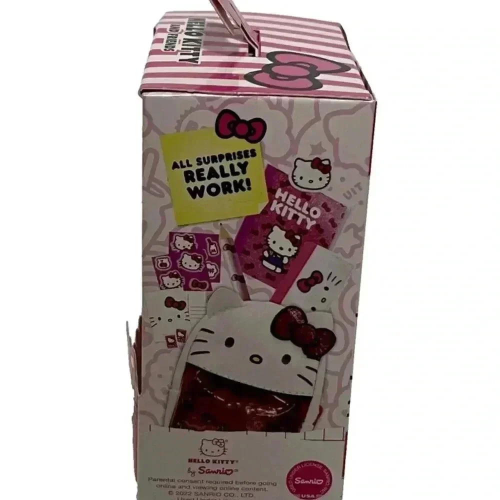 Real Littles Collectible Micro Backpack Hello Kitty + 6 Surprises